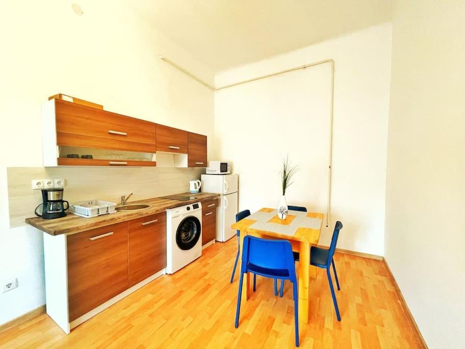 Central Spacious Flat ブダペスト エクステリア 写真